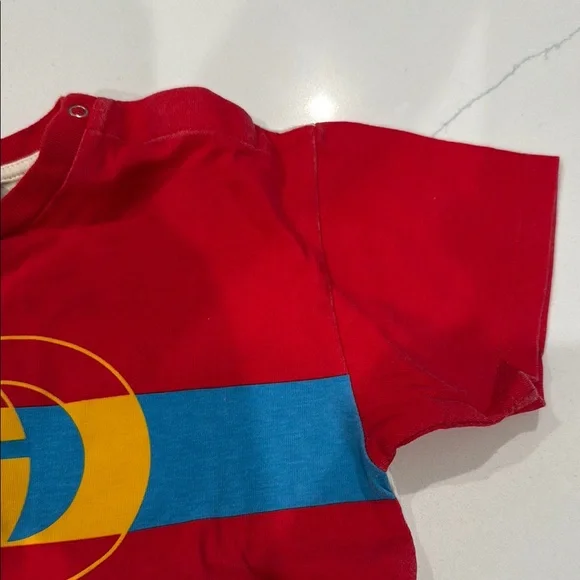 Gucci Kids Red and Cream Logo T-Shirt 9/12M - Picture 2 of 5